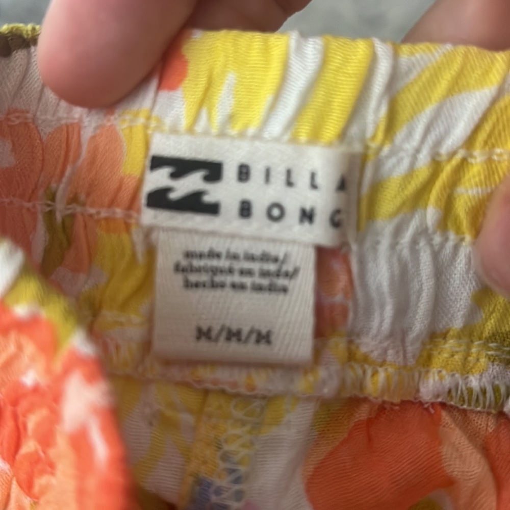 Billabong floral girl shorts - Picture 6 of 8
